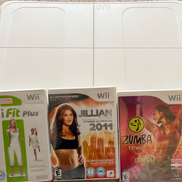 Nintendo Video Games & Consoles Wii Fit Plus Balance Board Bundle